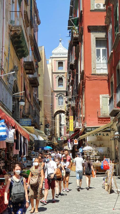 Domus Armenio Bed & Breakfast Napoli Bagian luar foto