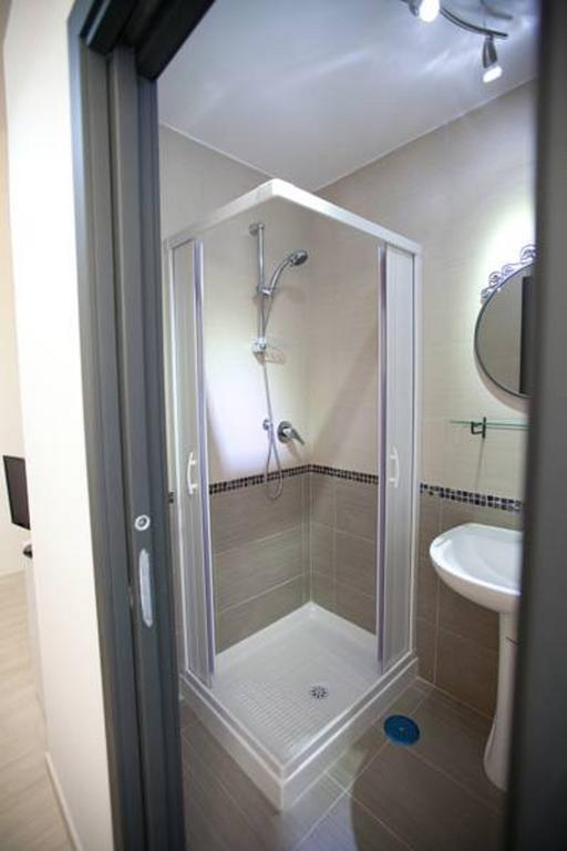 Domus Armenio Bed & Breakfast Napoli Bagian luar foto