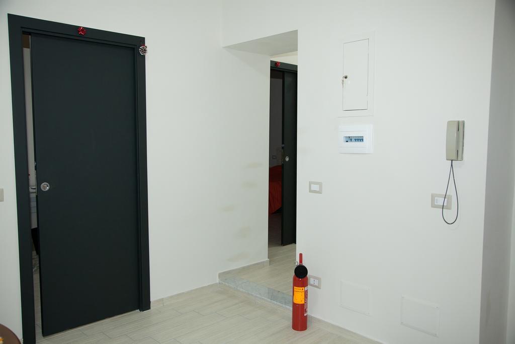 Domus Armenio Bed & Breakfast Napoli Bagian luar foto